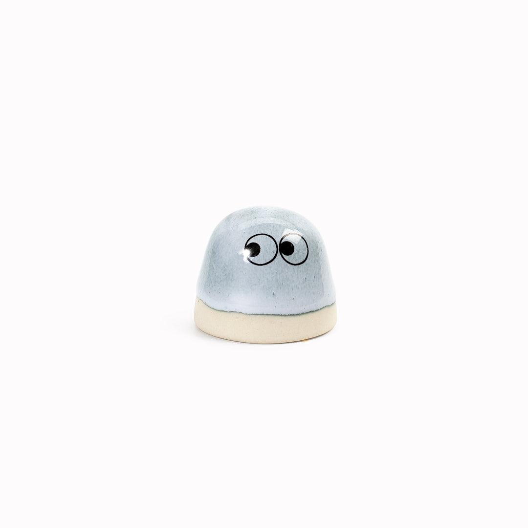 Familia Dot | Ceramic Figurine | Mono