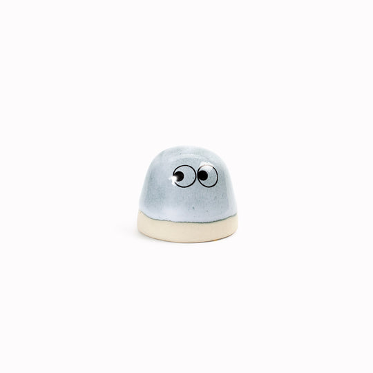 Familia Dot | Ceramic Figurine | Mono