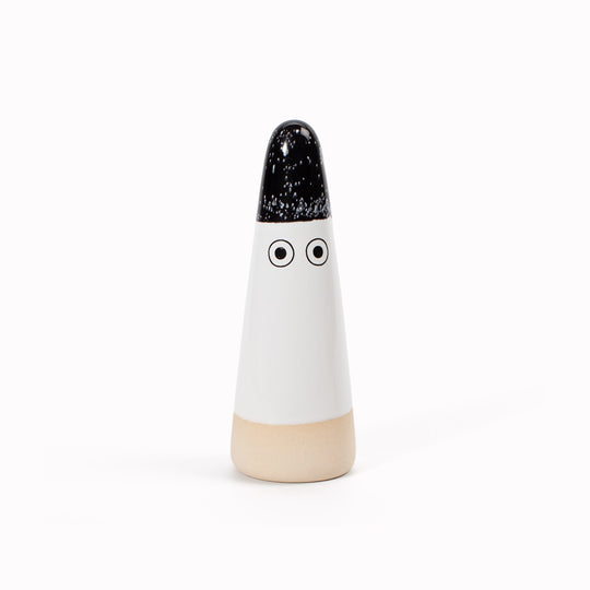 The monochrome coloured Ghosts provides a contemporary ornamental colour punch and personality to your home decor and also doubles as a ring holder.