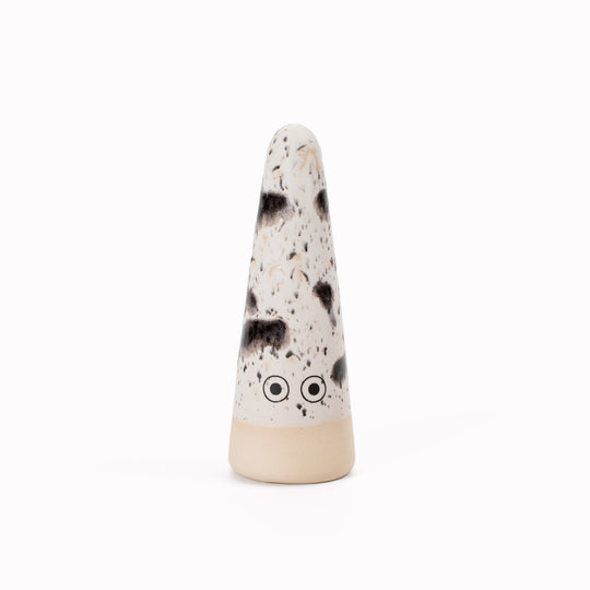 The monochrome coloured Ghosts provides a contemporary ornamental colour punch and personality to your home decor and also doubles as a ring holder.