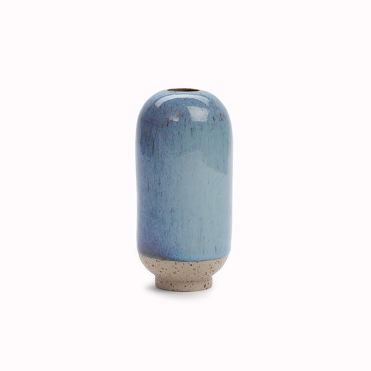 Yuki Mini Hand-thrown Vase | Oyster Pearl