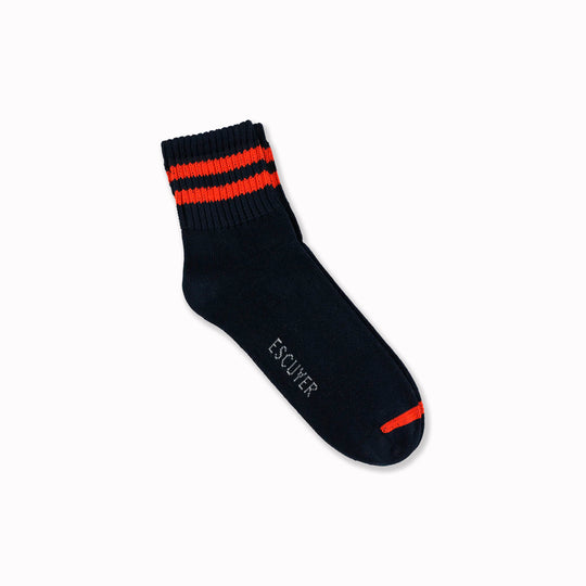 Knitted from a cotton rich blend with added polyamide and elastane, giving a soft feel with durability and stretch.