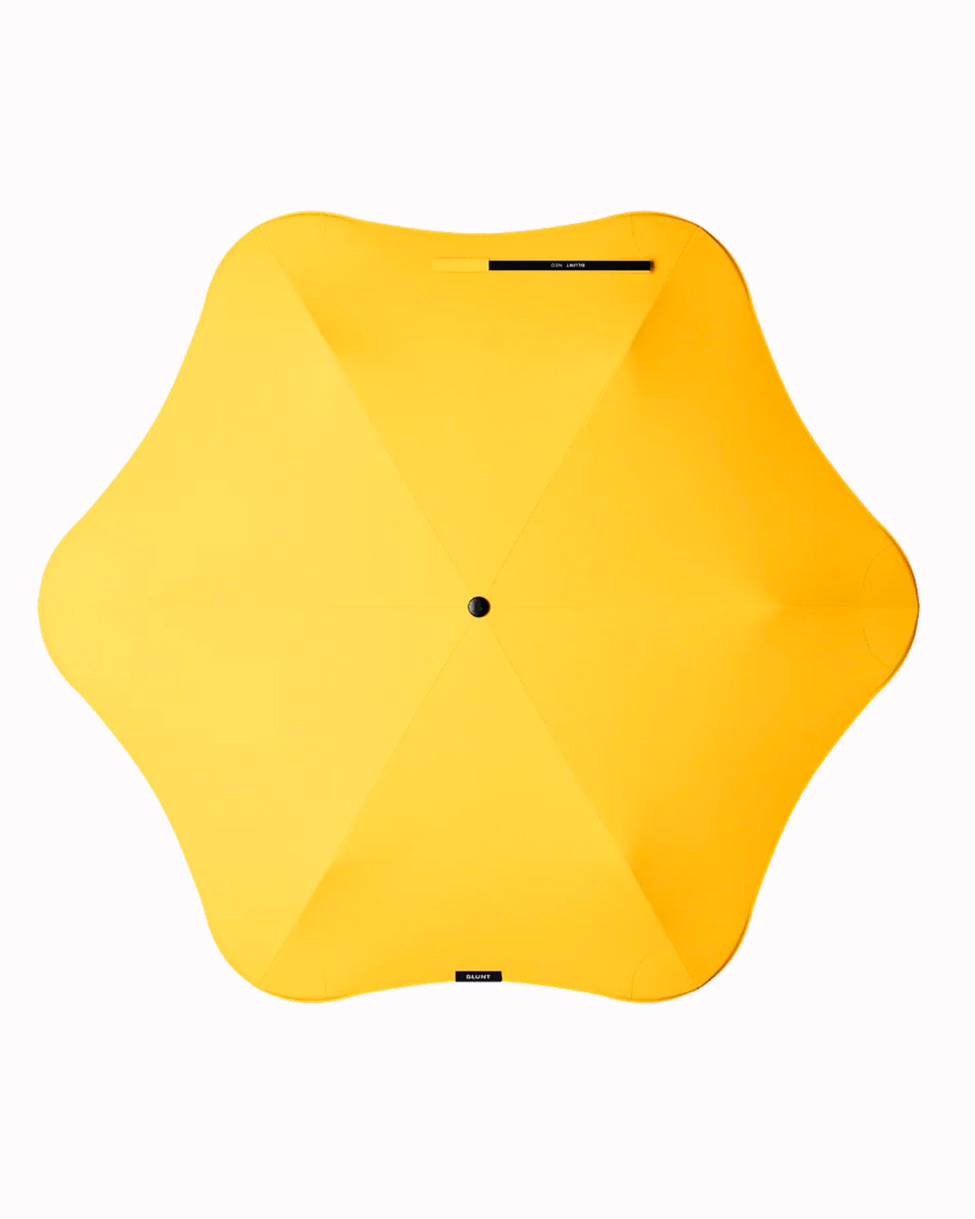 The BLUNT Neo in Citrus Yellow is a lightweight, compact umbrella designed to be there whenever the weather changes.