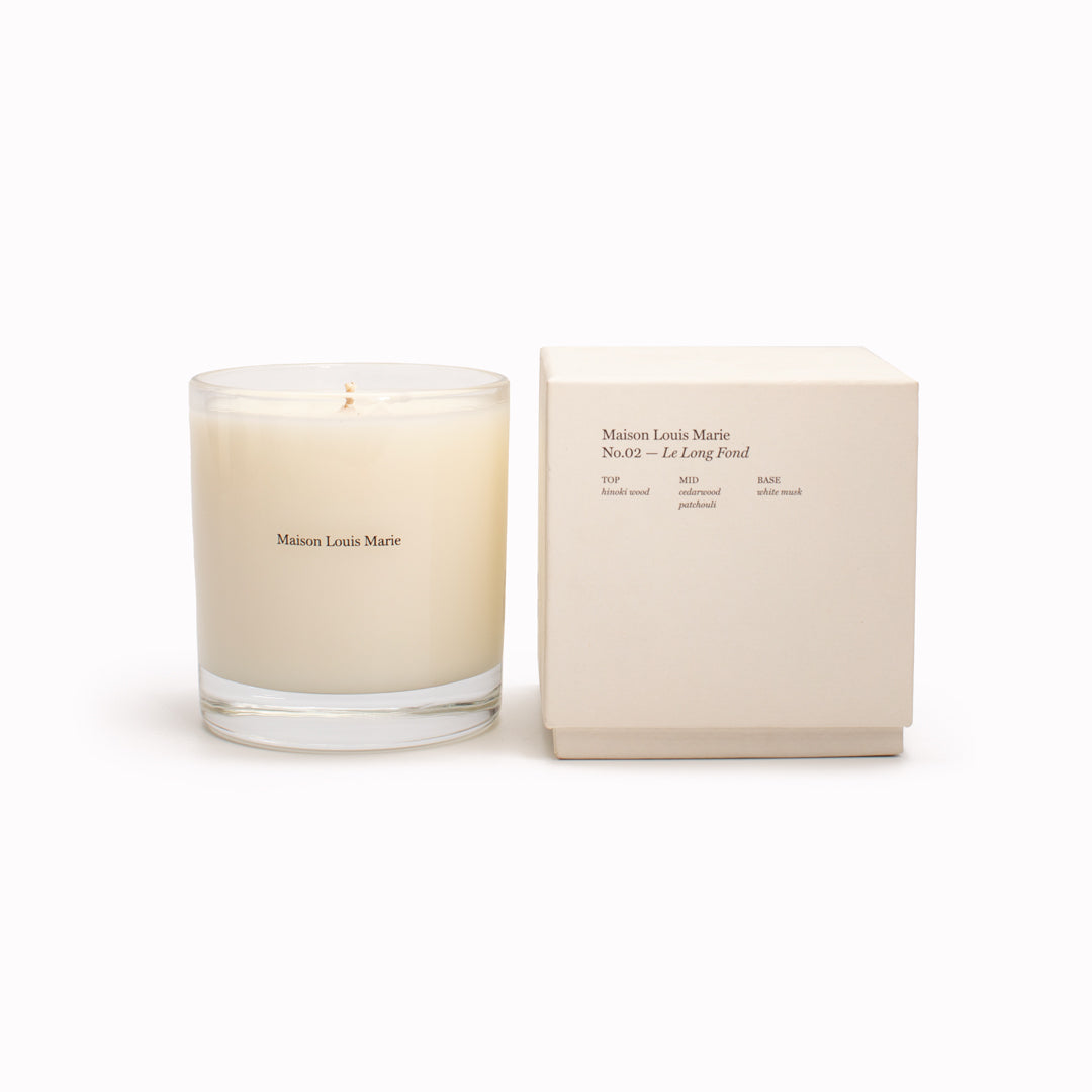 Founded by Maison Louis Marie's grandfather, Le Long Fond is a nursery in Belgium that's still active today. The scent of the Le Long Fond candle is a savoury mixture of Hinoki wood accord underlined by notes of Cedarwood and Patchouli with a strong amber character.