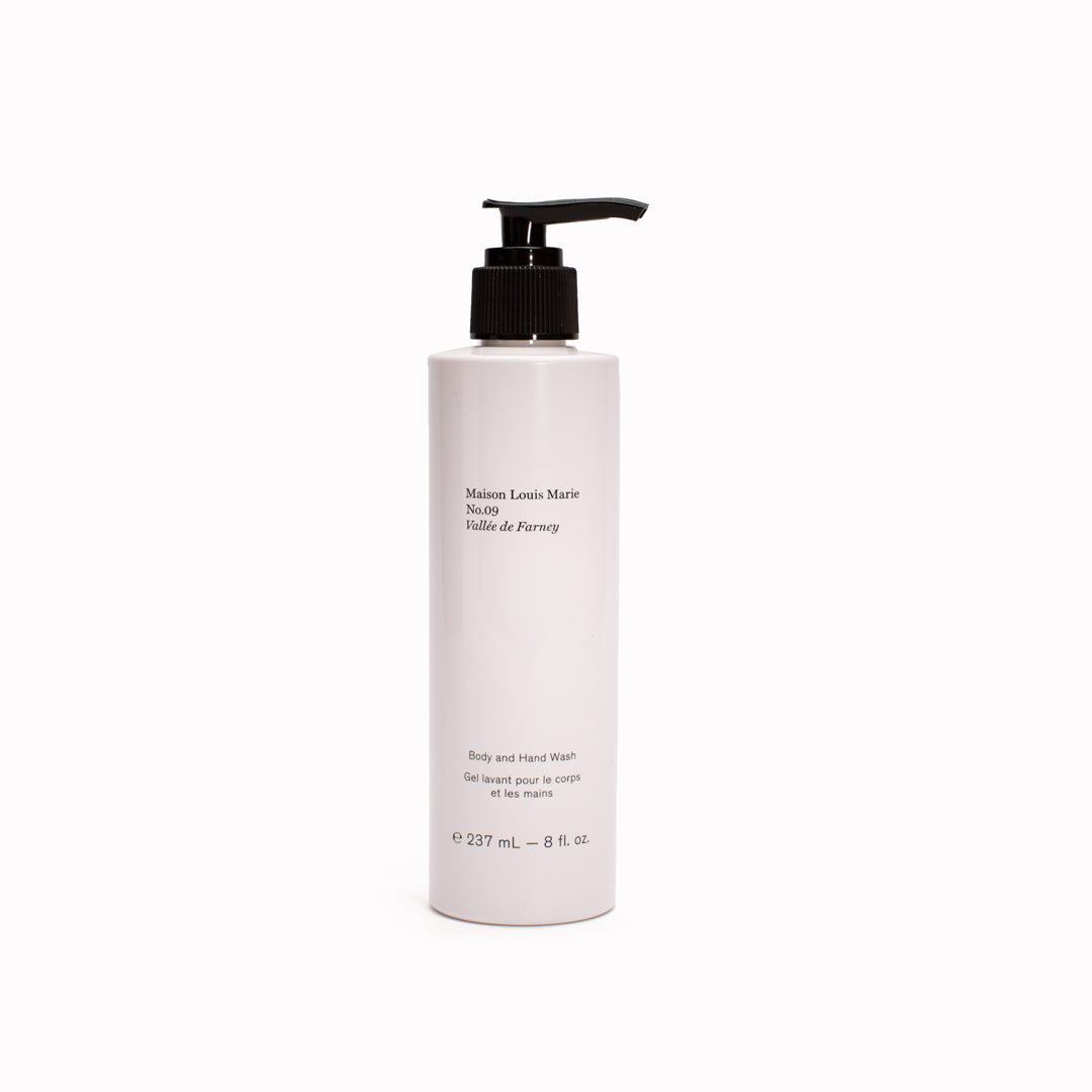 Maison Louis Marie's Hand + Body wash is formulated using natural plant based ingredients that include banana extract, coconut and sunflower oils that help to moisturise while they clean. These formulas are then supplemented with Ginko Biloba, Aloe and Marigold extracts adding to additional moisturising and skin repair.
