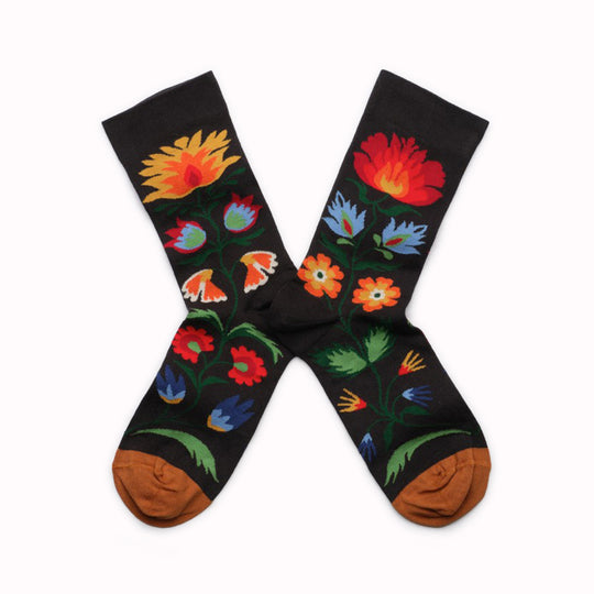 This Bouquet Faux Noir pair of mid-calf length socks is from the AW24 Polka collection