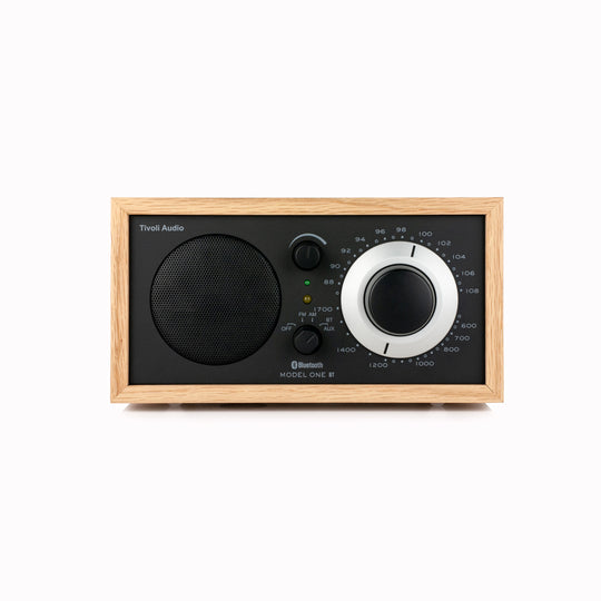 Model 1 BT | Bluetooth FM Radio | Oak / Black
