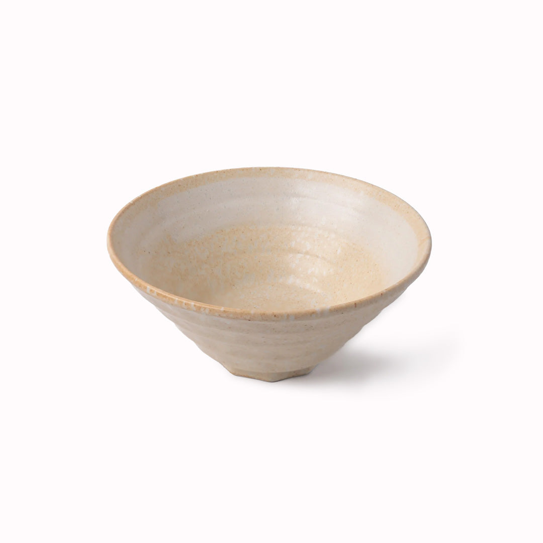 Crafted in Japan and safe for both dishwasher and microwave use, the exceptional craftsmanship and timeless design reflect the rich heritage of Japanese pottery