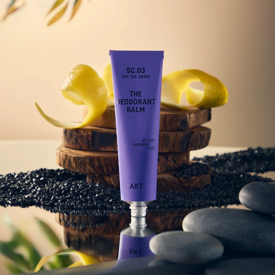Calm and refined, The Onsen blends earthy vetiver with soft lavandin and gentle citrus for a subtle, spa-like freshness inspired by Japanese hot springs.