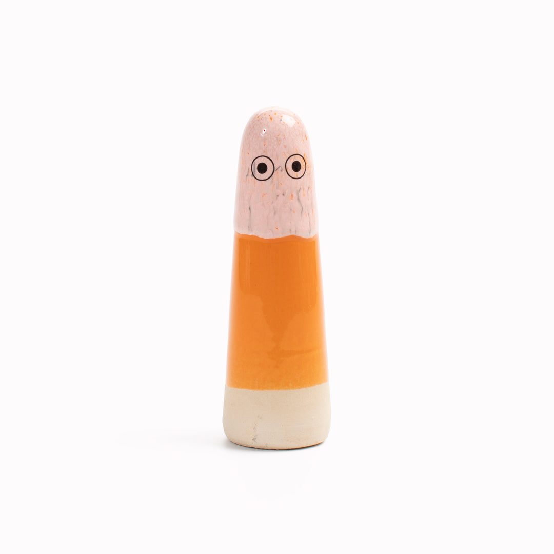 The Orange hued adorable Ghosts provides a contemporary ornamental colour punch and personality to your home decor and also doubles as a ring holder.