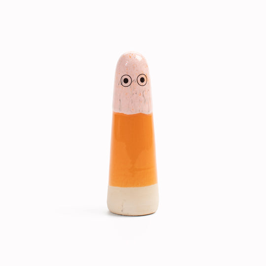The Orange hued adorable Ghosts provides a contemporary ornamental colour punch and personality to your home decor and also doubles as a ring holder.