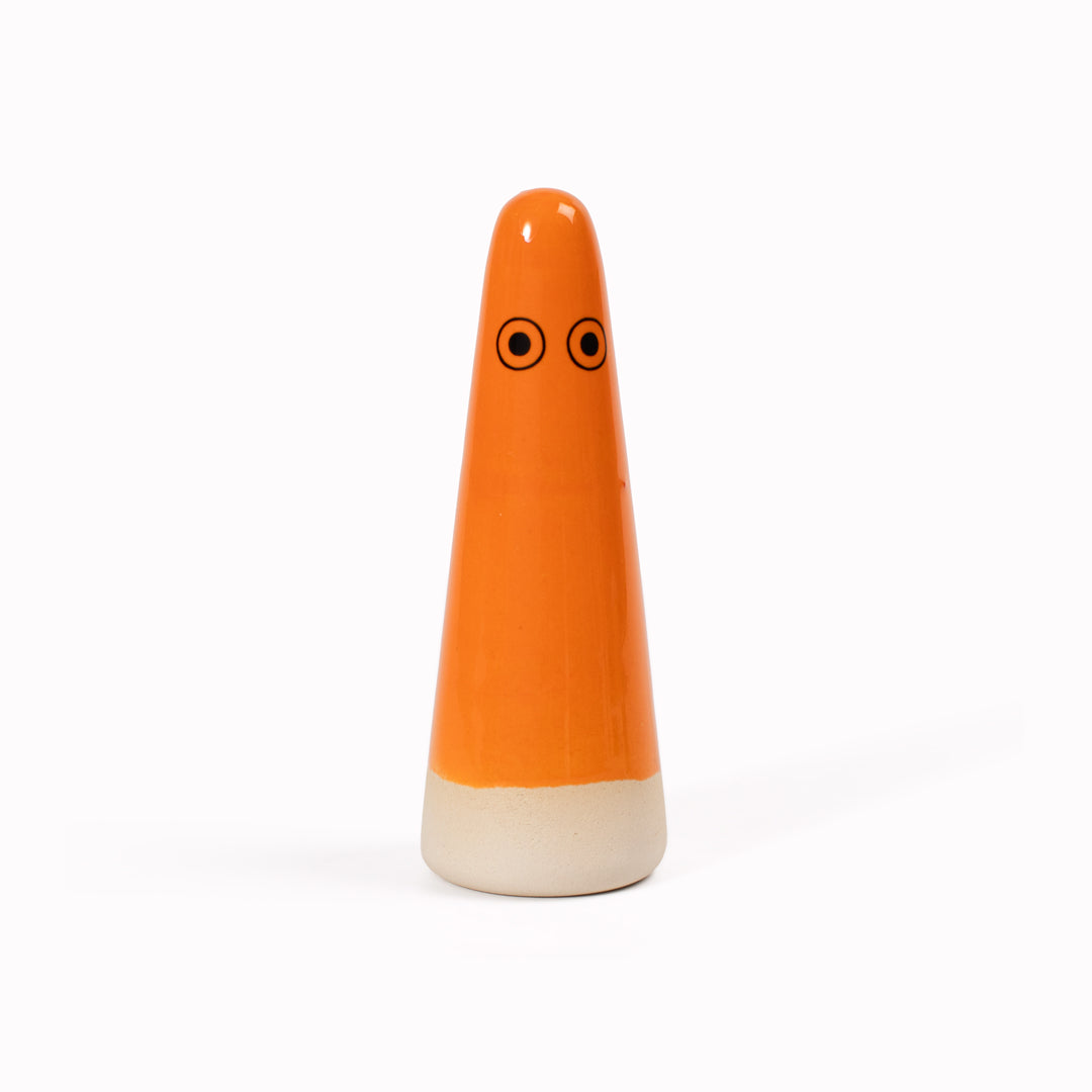 The Orange hued adorable Ghosts provides a contemporary ornamental colour punch and personality to your home decor and also doubles as a ring holder.
