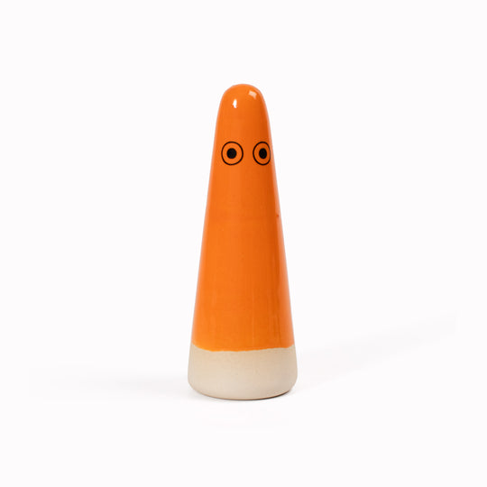 The Orange hued adorable Ghosts provides a contemporary ornamental colour punch and personality to your home decor and also doubles as a ring holder.