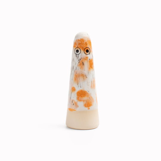 The Orange hued adorable Ghosts provides a contemporary ornamental colour punch and personality to your home decor and also doubles as a ring holder.