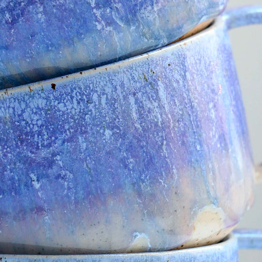 The Orinoco Mion Mug is a large thick glazed stoneware mug, ideal for hot chocolate, soup, long lattes or anyone that likes a BIG cuppa in the morning.