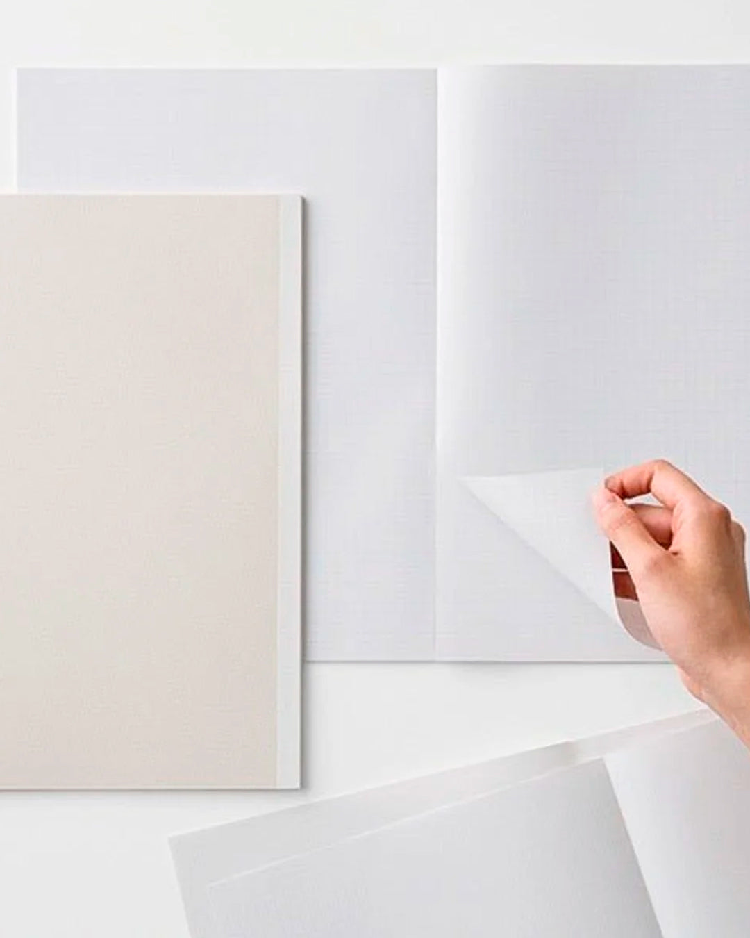 The A5-sized version of SIKIGU’s ingenious notebook-meets-memo-pad. The Pad Note uses a specialist binding method that keeps pages secure while allowing individual sheets to be peeled away cleanly when you want to take an idea with you or pass it on.
