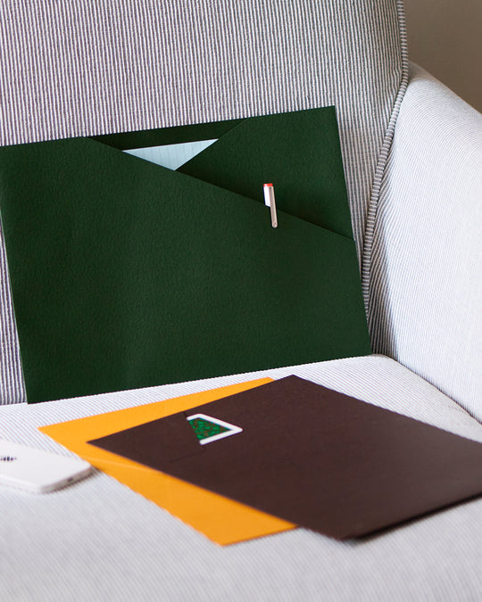 A smarter take on the everyday document file, SIKIGU’s Paper Pockets uses carefully folded and cut sheets of paper to create a series of different-sized compartments