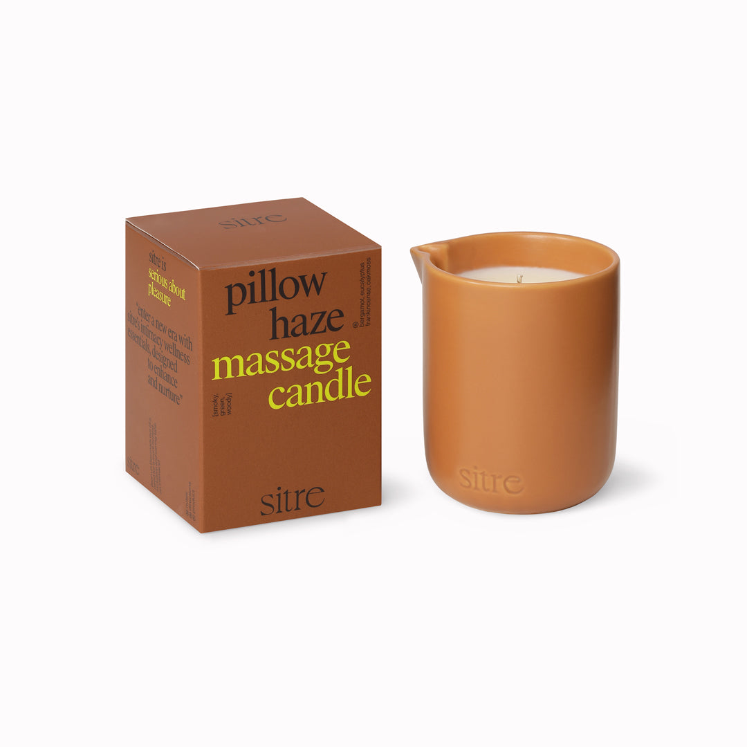 Pillow Haze features a calming blend of bergamot, frankincense, eucalyptus, and oakmoss calming and refreshes the mind.