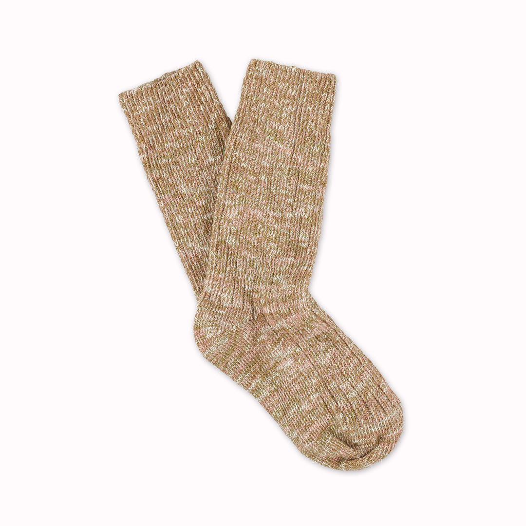 Escuyer crew socks come in a variety of colours and patterns. Whether you need socks for work, casual wear, or sports, Escuyer socks will keep your feet happy!