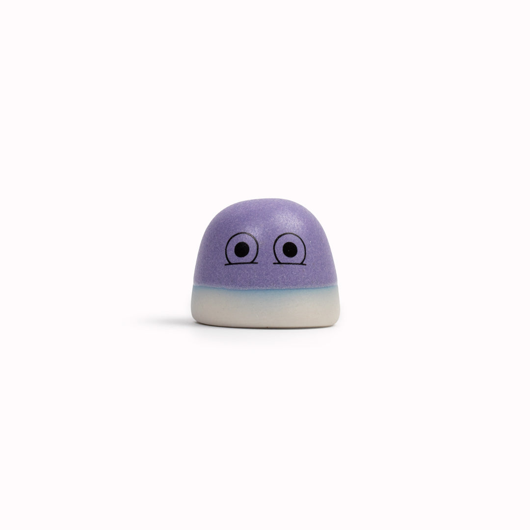 The smallest of the Arhoj decorative ornament figurine family, these tiny little cute dots still have all the personality of their larger siblings.