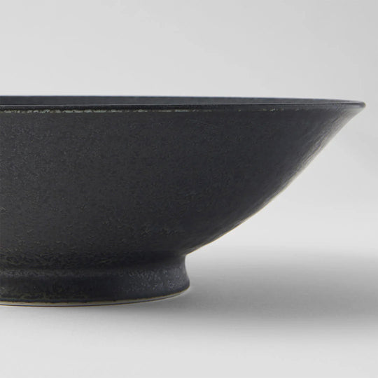 The BB Black range features a mottled black glaze highlighted with iridescent blue - Perfect for noodles, the bowl is around 7.7cm high and 25cm in diameter.