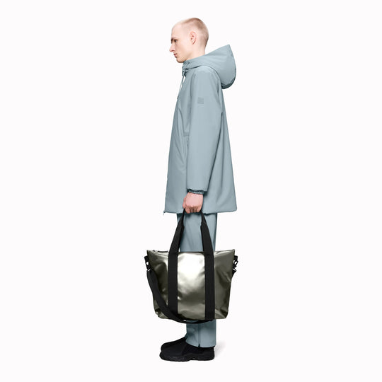 As Worn - The waterproof zipped tote bag is a great companion for shopping trips as well as commuting to the office. Functional design elements include a full length coated zip for added water protection
