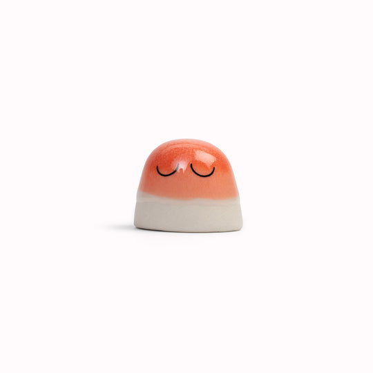 The smallest of the Arhoj decorative ornament figurine family, these tiny little cute dots still have all the personality of their larger siblings.