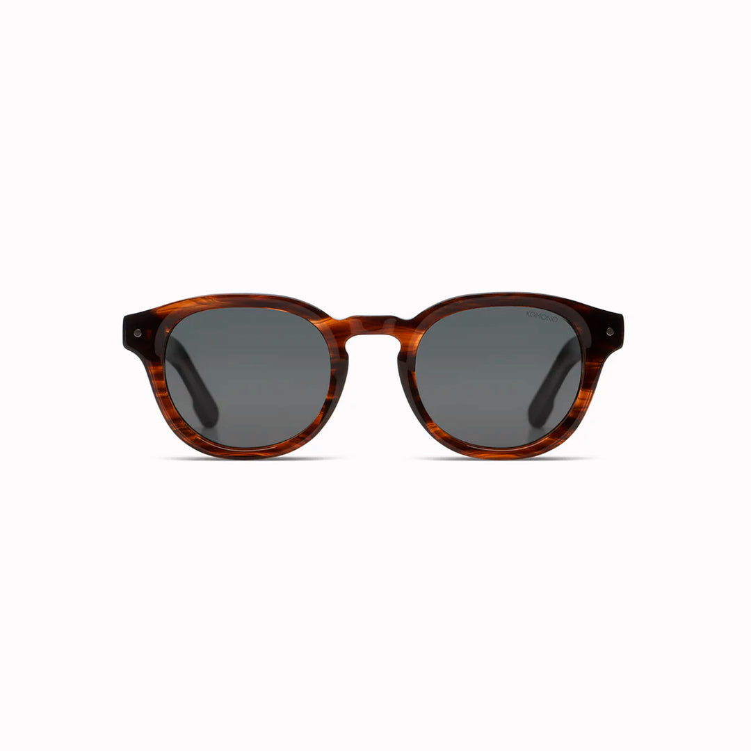 The Riley leans into a slim, softly rectangular silhouette with a restrained, lightweight feel. The frame is narrow but not sharp, keeping the lines clean with slightly softened edges that avoid a rigid profile.