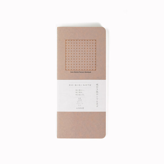 Ro-biki in Japanese means 'waxed'. Their refill notebooks will take on their own patina over time, and this is part of their charm.