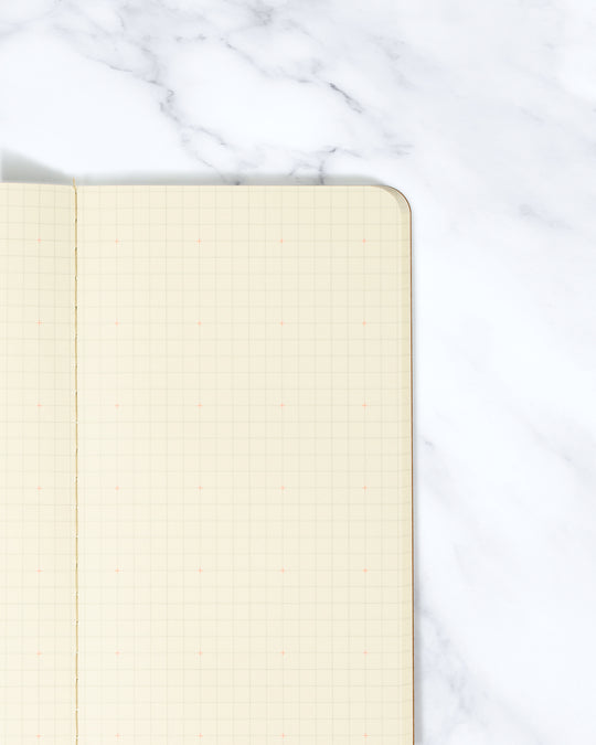 Ro-biki in Japanese means 'waxed'. Their refill notebooks will take on their own patina over time, and this is part of their charm.