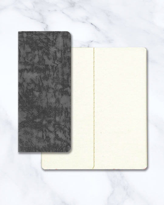 Ro-biki in Japanese means 'waxed'. Their refill notebooks will take on their own patina over time, and this is part of their charm.