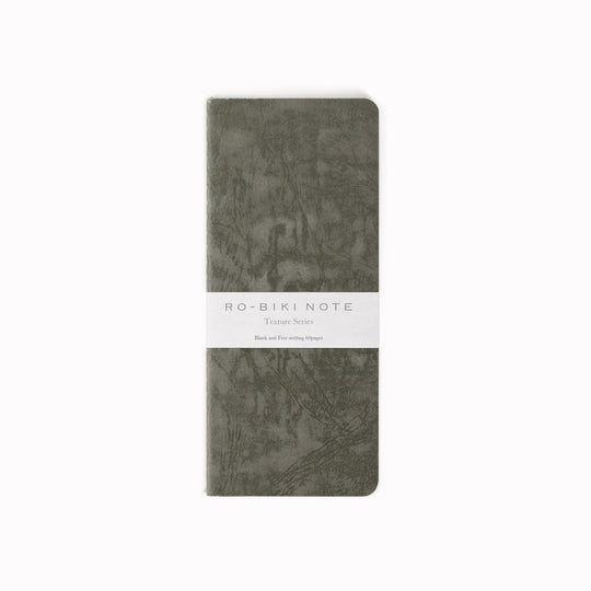 Ro-biki in Japanese means 'waxed'. Their refill notebooks will take on their own patina over time, and this is part of their charm.
