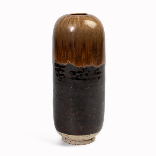 Yuki Hand-thrown Vase | Root Beer Float