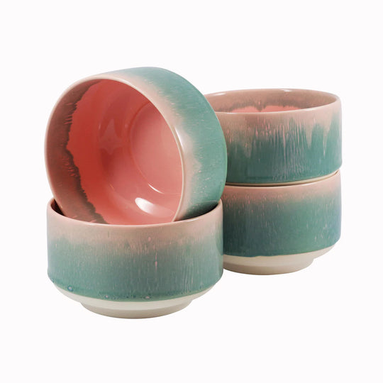 Danish Designers Studio Arhoj are renowned for their unique and colourful ceramics and this Rose Leaf Munch Bowl is no exception, perfect for soups, pasta also heaps of cereal!