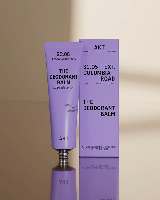Lemon sunlight peeks sleepily over the terraces of the bustling flower market. 50ml Deodoratn Balm