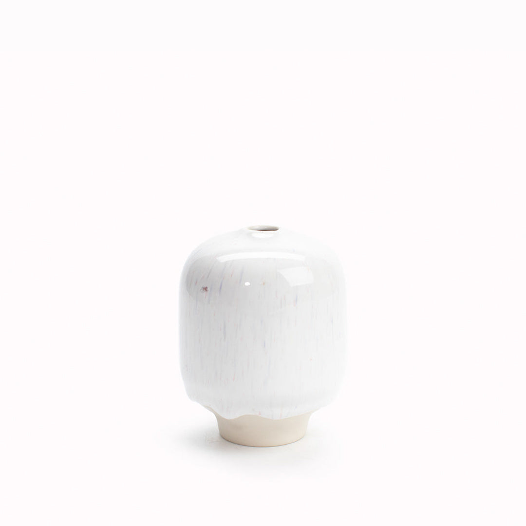 White | Ume Small Hana Hand Glazed Vase from Studio Arhoj