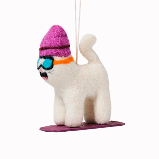 These decorations are made from high-quality felt and come in a variety of shapes and sizes, They are perfect for hanging on your tree&nbsp;or elsewhere in your home.