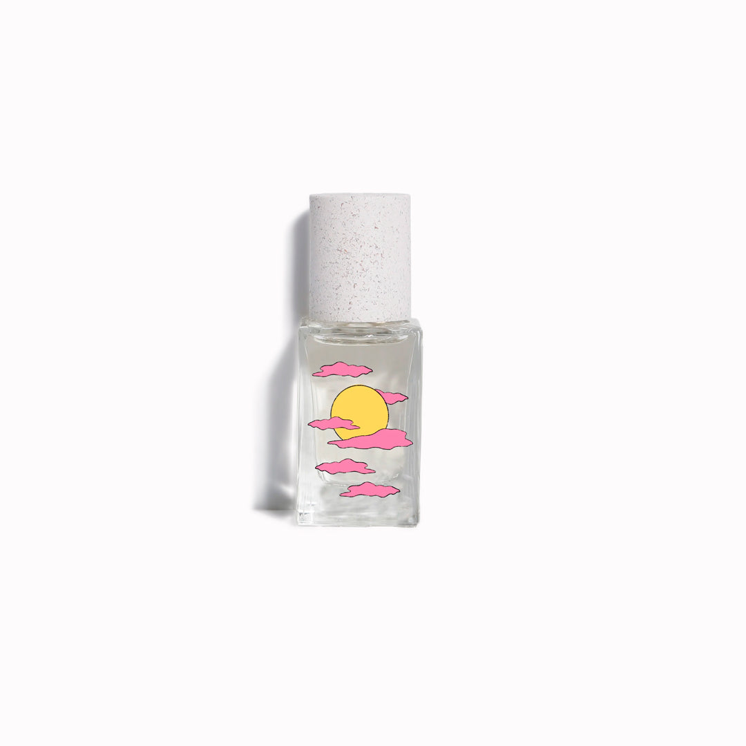 Shifumi is part of the Night Fever Collection and takes its name from the French game of Rock, Paper, Scissors where the decisions you make open up the night with a flash of citrus and a soft edge.