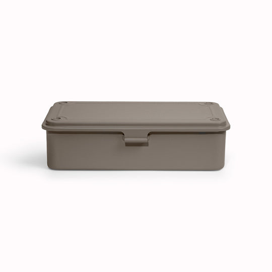 The T-190 toolbox by&nbsp;Toyo Steel&nbsp;is a Japanese storage classic. Pressed from a single steel plate and completely seamless, it is a robust, incredibly sturdy yet lightweight and stackable tool box with a clean aesthetic.