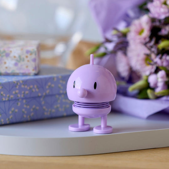 Springy and cheerful! Bumble by Hoptomist is the classic 1960's home decor, happy ornamental figurine in a lavender colour.&nbsp;