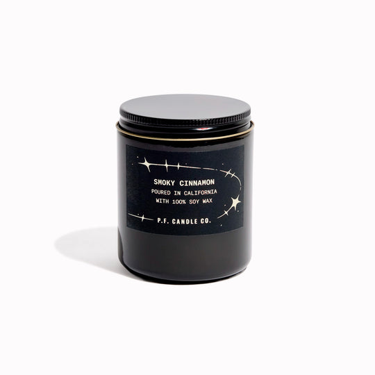 The P.F. Candle Co Smoky Cinnamon Special Christmas candle has fragrance notes of Bitter Orange, Cassia Bark and Patchouli.