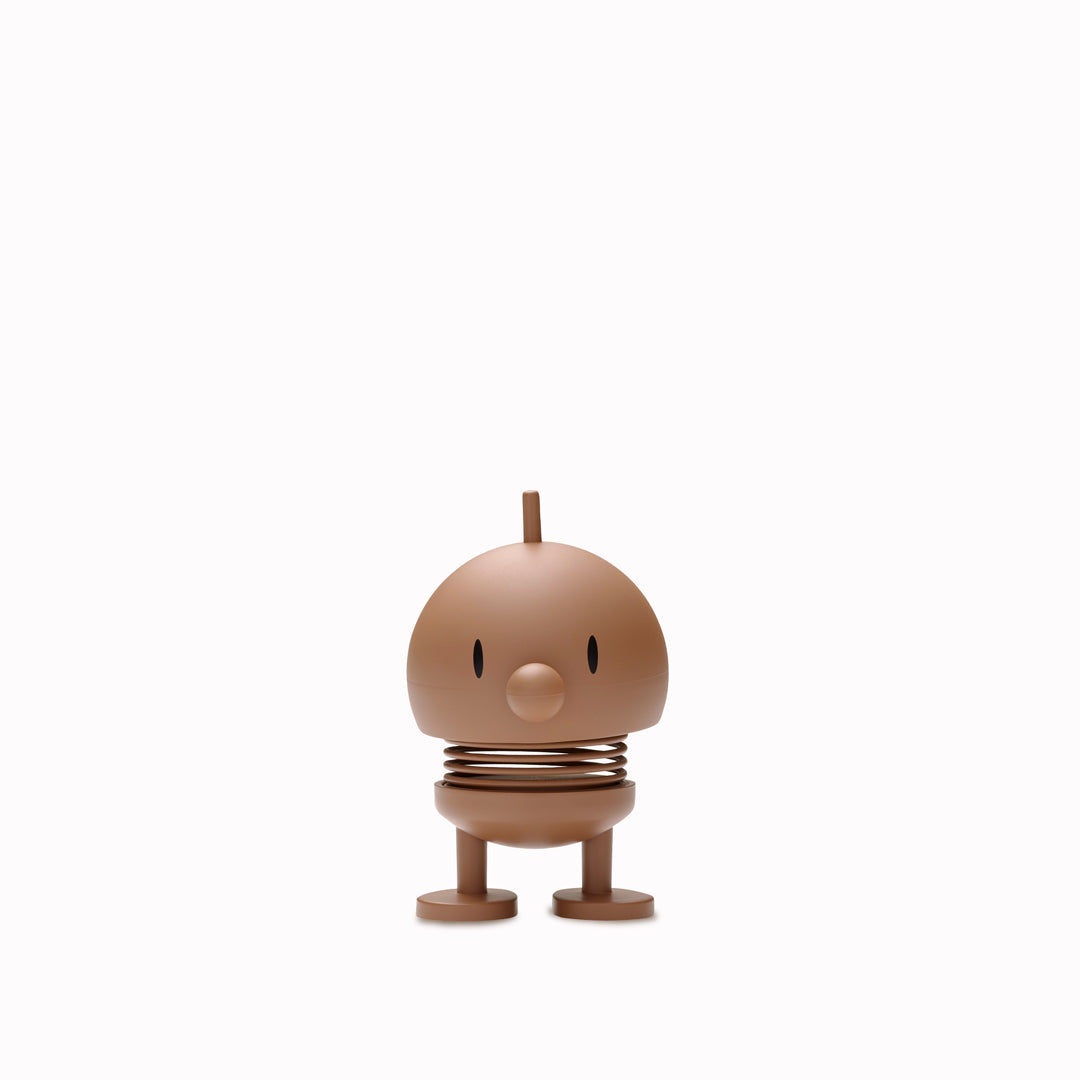Springy and cheerful! Bumble by Hoptimist is the classic 1960's home decor, happy ornamental figurine in an interior friendly soft brown colour tone.&nbsp;
