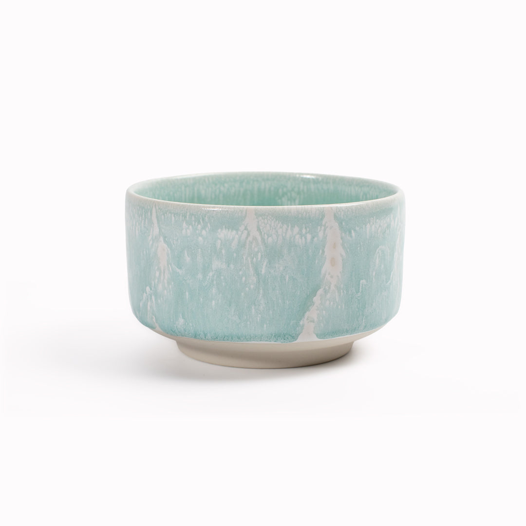 Danish Designers Studio Arhoj are renowned for their unique and colourful ceramics and this&nbsp;Spearmint&nbsp;Munch Bowl is no exception, perfect for soups, pasta also heaps of cereal!