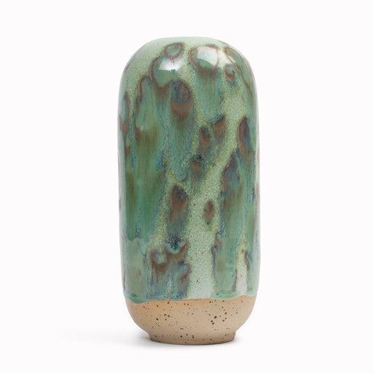 Yuki Hand-thrown Vase | Spotted Hornfells