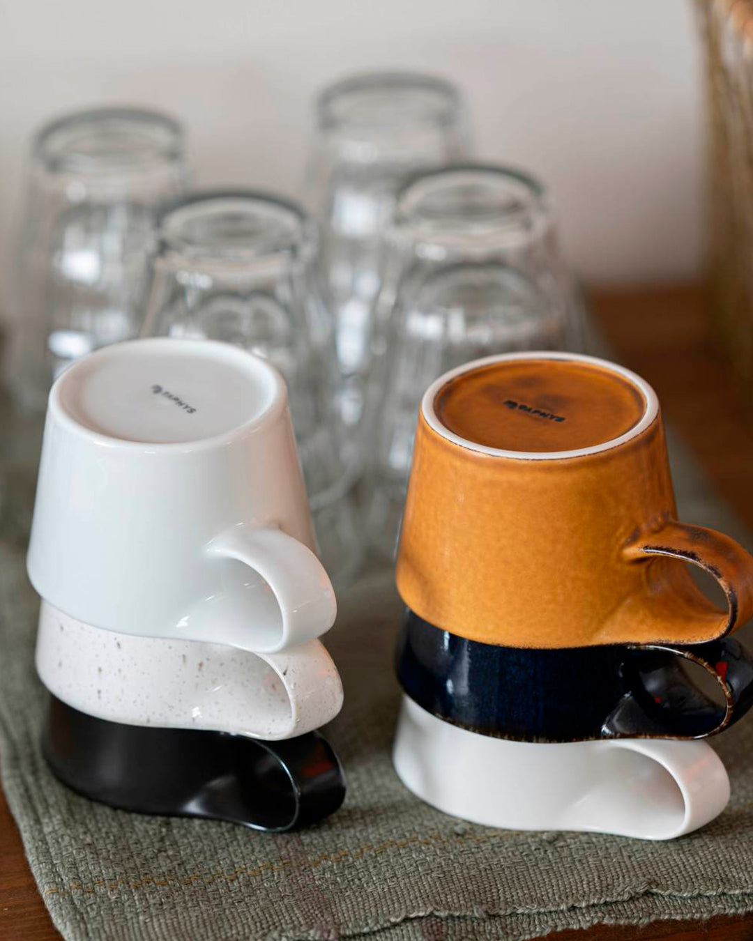 The Stamug is a porcelain mug with 150ml capacity for tea or shorter coffee drinks. Finished in an even matt black glaze.