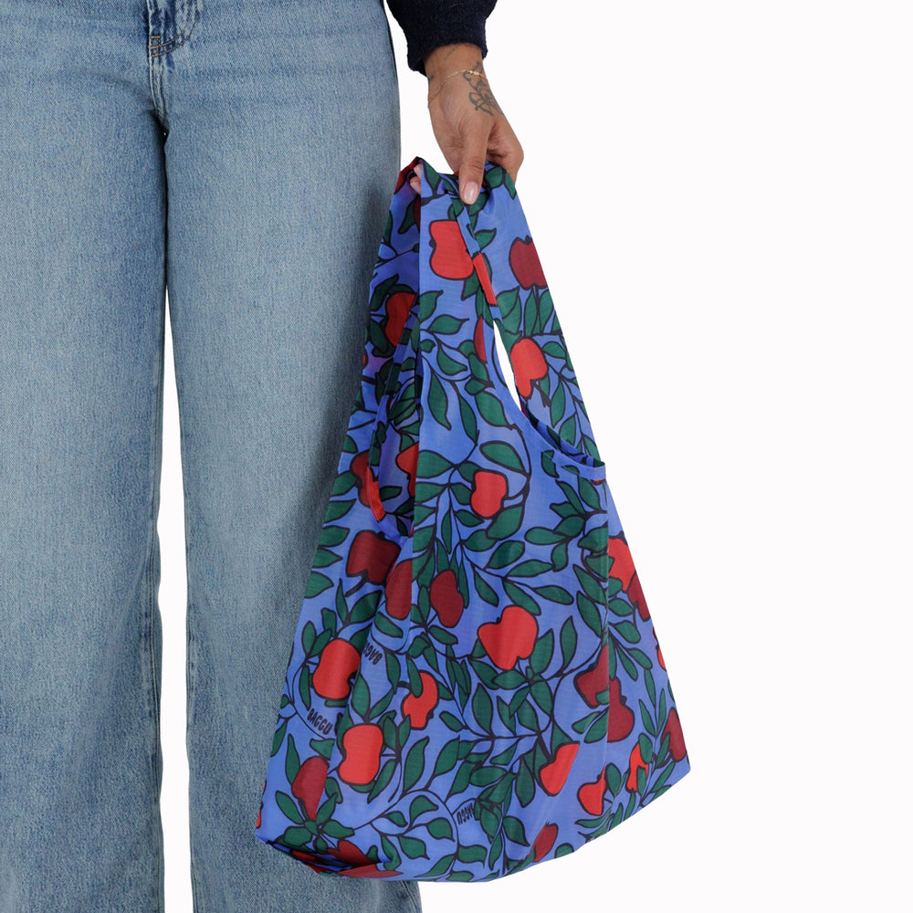 Apple Tree Print Reusable shopping bag from Californian maker Baggu made from super strong ripstop nylon to transport pretty much anything