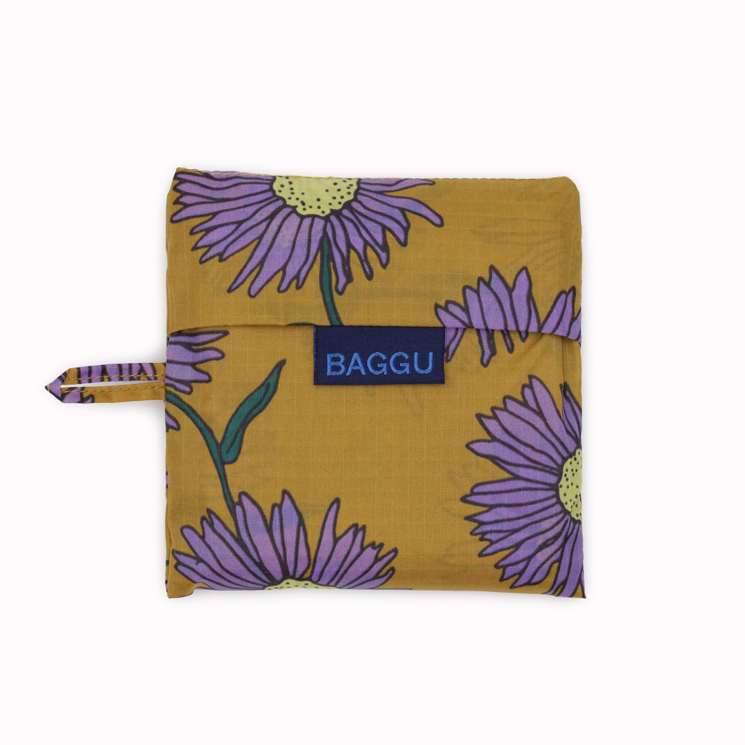 Daisy Chain - Reusable shopping bag from Californian maker Baggu made from super strong ripstop nylon to transport pretty much anything