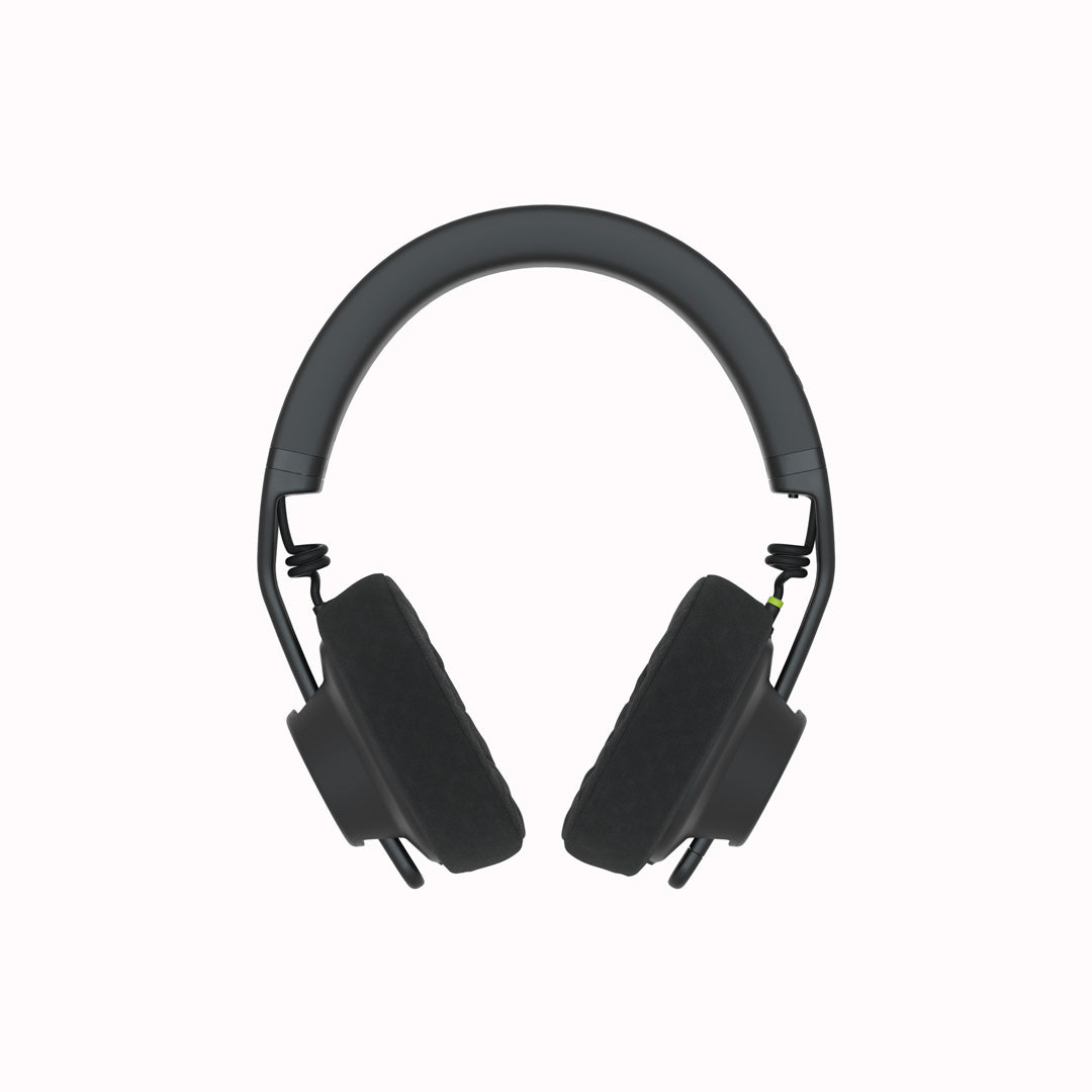 The TMA-2 Studio Wireless+ is a cutting-edge professional headphone designed by AIAIAI, offering an impressive combination of ultra-low latency and uncompressed audio for a cable-like performance in a wireless format