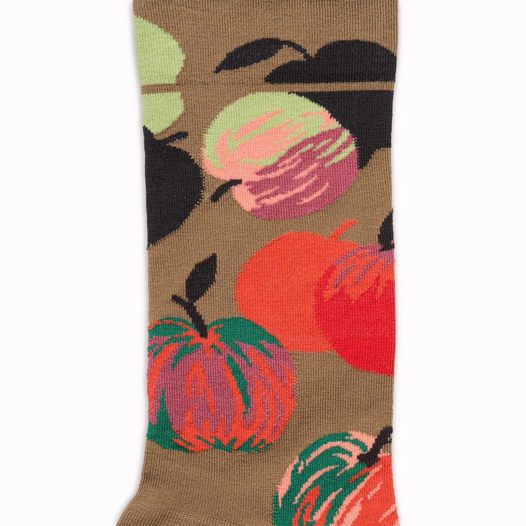 Illustrative and arty, fashion led socks! Bonne Maison have been producing high quality Egyptian cotton socks in Europe since 2012. Each seasonal collection tells stories in colour and pattern, and find their way onto the feet of new and loyal fans who will add the latest illustrative designs to their sock drawer.