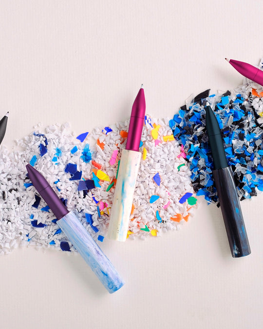 Each piece has a slightly unique finish, with subtle variations in tone that reflect its previous life. Designed for journaling, note-taking and sketching, it delivers a clean, consistent line while actively reducing plastic waste.